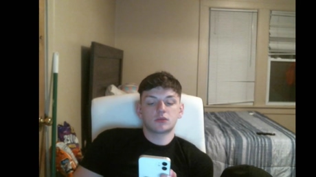 sexylax69  12-04-2022
